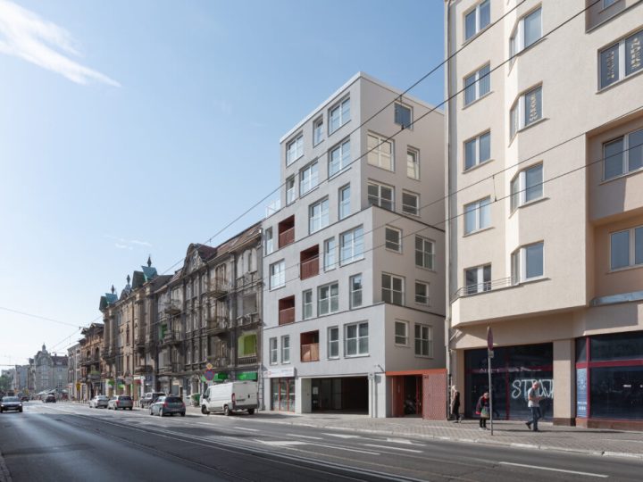 Budynek mieszkalny Dąbrowskiego 28