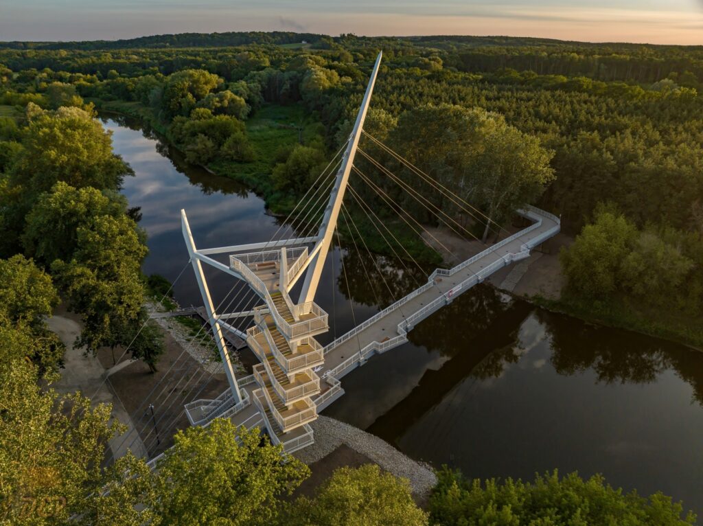 Kładka w Owińskach