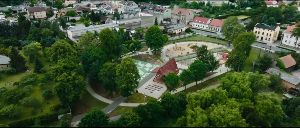 Park Sokoła w Pniewach